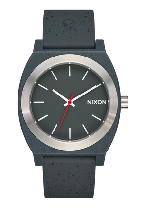 Nixon Black – techno305